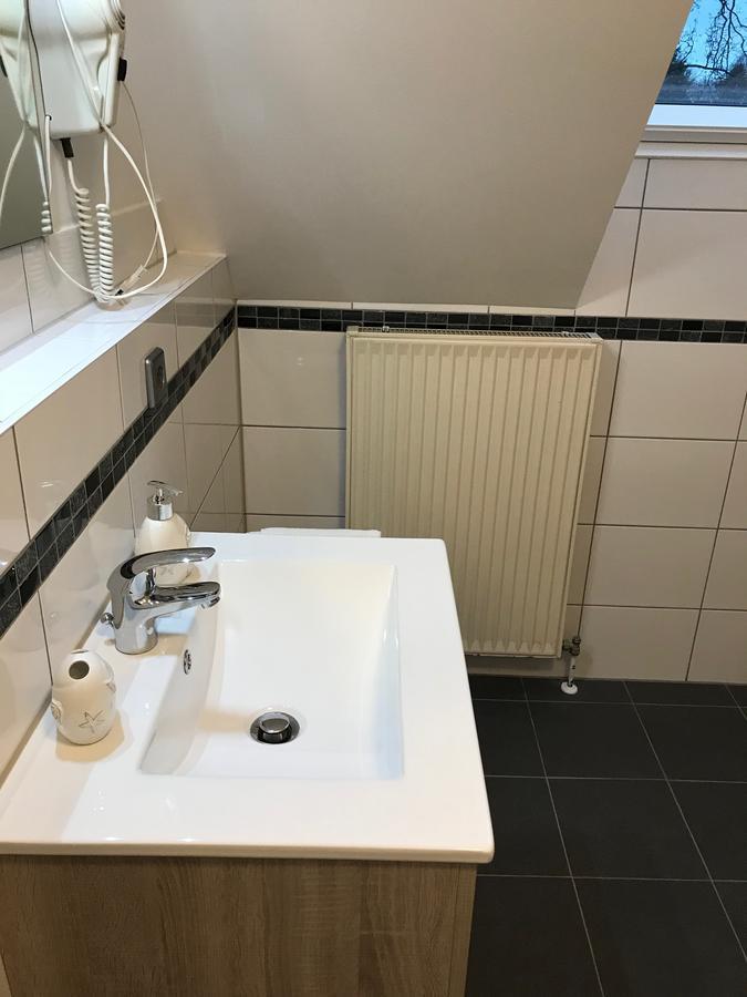 Apartment-Pension Schwalbennest Herzogenaurach Pokoj fotografie